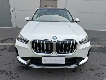 2023 BMW X1 с пробегом 13 700 км