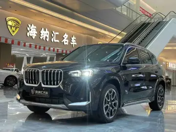 2025 BMW X1 с пробегом 19 000 км