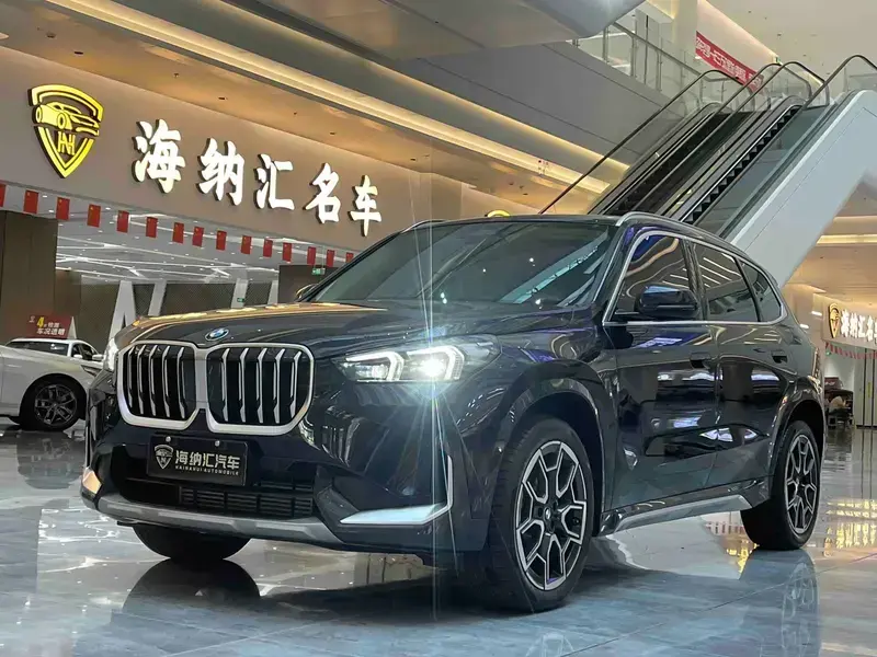 2025 BMW X1 с пробегом 19 000 км