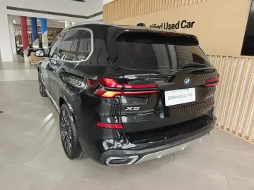 2023 BMW X5 с пробегом 20 000 км