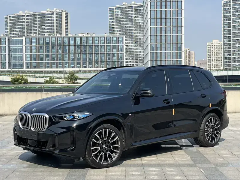 2023 BMW X5 с пробегом 39 000 км