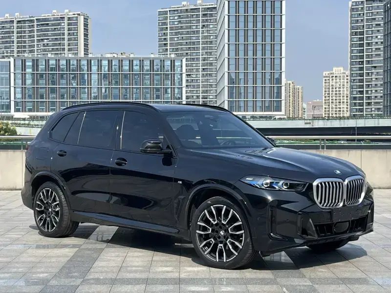2023 BMW X5 с пробегом 39 000 км