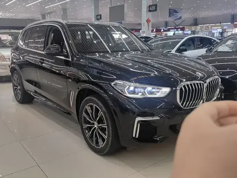 2023 BMW X5 с пробегом 50 700 км