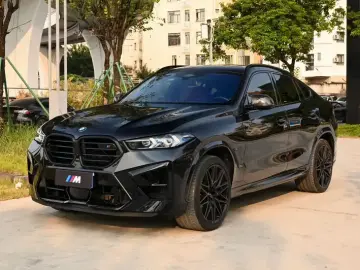 2023 BMW X6 M с пробегом 3 000 км