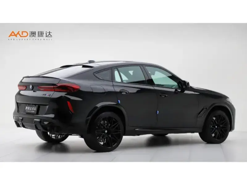 2023 BMW X6 M с пробегом 19 000 км