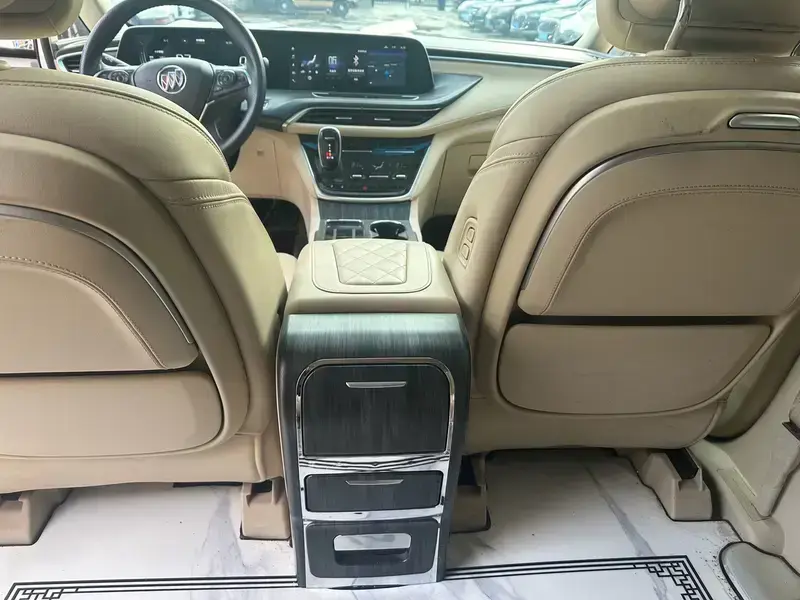 2022 Buick GL8 с пробегом 103 000 км