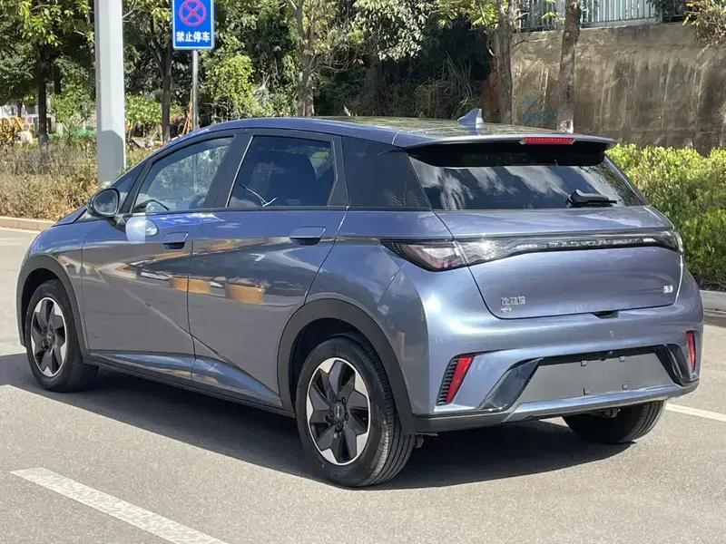 2024 BYD Dolphin с пробегом 31 000 км