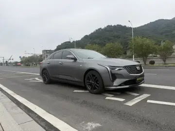2022 Cadillac CT4 с пробегом 68 000 км