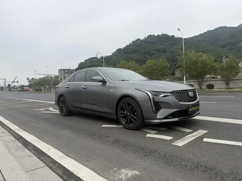 2022 Cadillac CT4 с пробегом 68 000 км