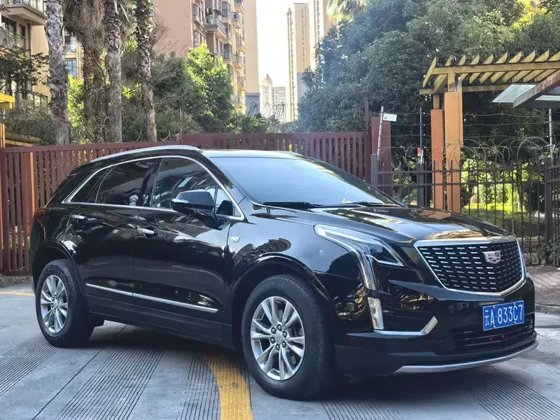 2022 Cadillac XT5 с пробегом 96 000 км
