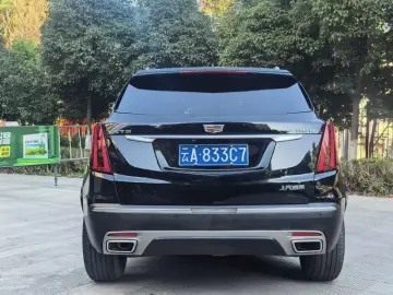 2022 Cadillac XT5 с пробегом 96 000 км