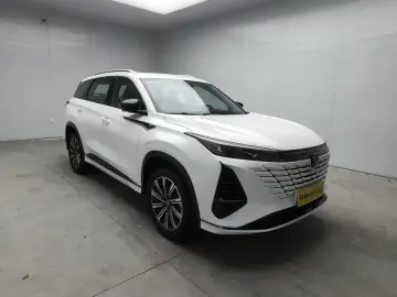 2026 Changan CS75 Plus с пробегом 6 100 км