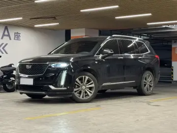 Cadillac XT6