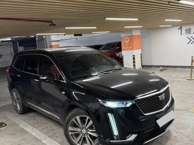 2021 Cadillac XT6 с пробегом 117 000 км