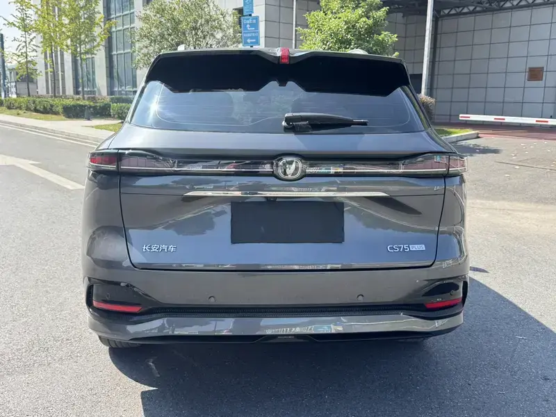 2025 Changan CS75 Plus с пробегом 15 000 км