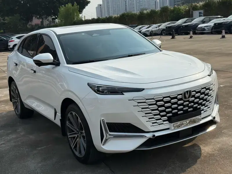 2021 Changan UNI-K с пробегом 57 000 км