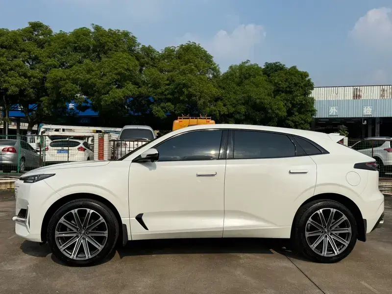 2021 Changan UNI-K с пробегом 57 000 км
