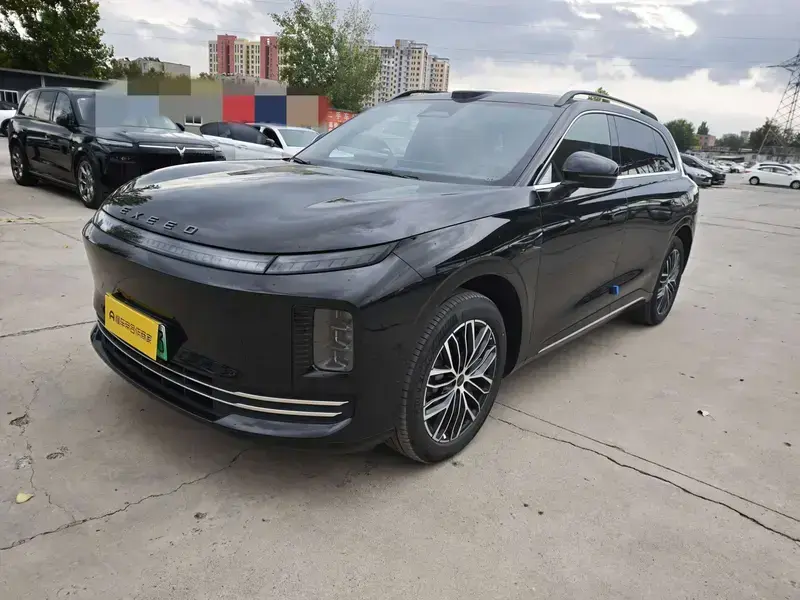 2026 Exeed EX7 с пробегом 1 800 км