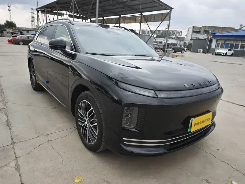2026 Exeed EX7 с пробегом 1 800 км
