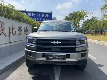 2025 BYD FangChengBao Leopard 5 с пробегом 32 000 км