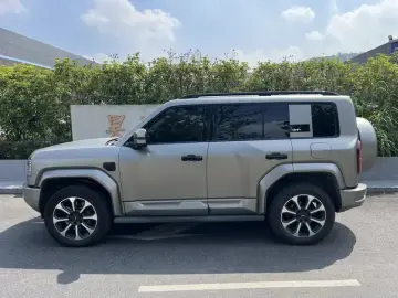 2025 BYD FangChengBao Leopard 5 с пробегом 32 000 км