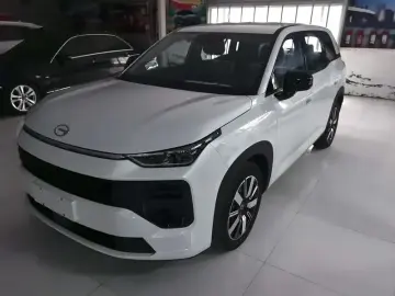 GAC Trumpchi GS4