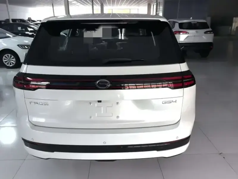 2026 GAC Trumpchi GS4 с пробегом 100 км