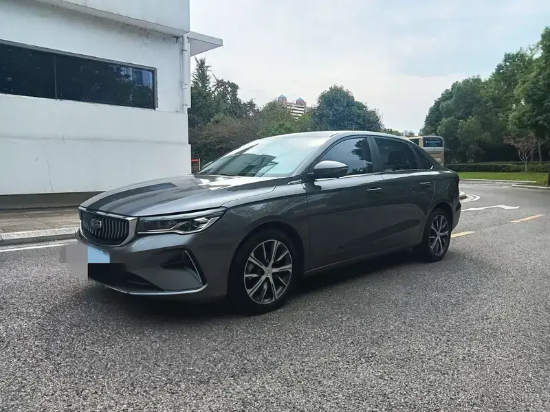 2022 Geely Emgrand с пробегом 53 000 км
