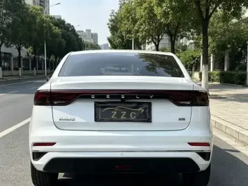 2022 Geely Emgrand с пробегом 43 000 км