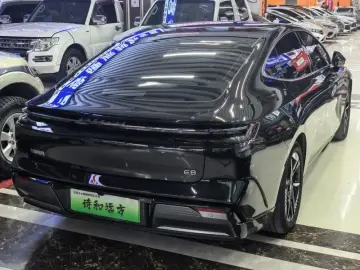 2024 Geely Galaxy E8 с пробегом 34 000 км