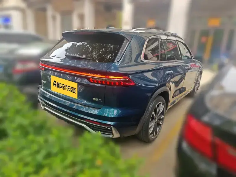 2021 Geely Monjaro с пробегом 39 000 км
