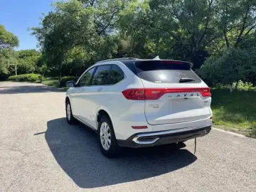 2023 Haval M6 с пробегом 8 000 км