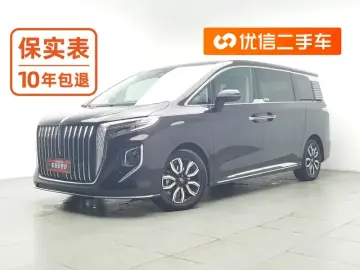 2022 Hongqi HQ9 с пробегом 110 500 км