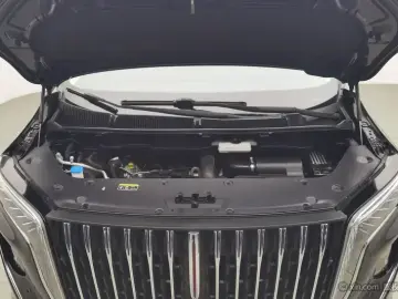 2022 Hongqi HQ9 с пробегом 110 500 км