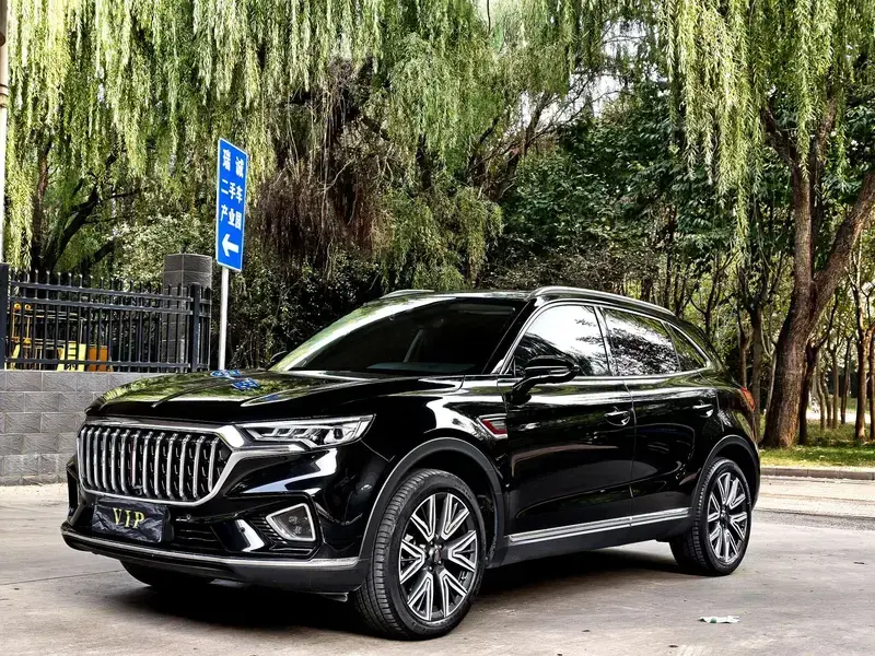 2022 Hongqi HS5 с пробегом 64 000 км