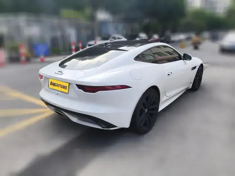 2024 Jaguar F-Type с пробегом 25 600 км