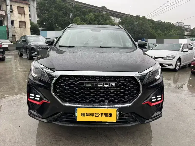 2023 JETOUR X70+ с пробегом 14 100 км
