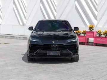 2023 Lamborghini Urus с пробегом 46 700 км