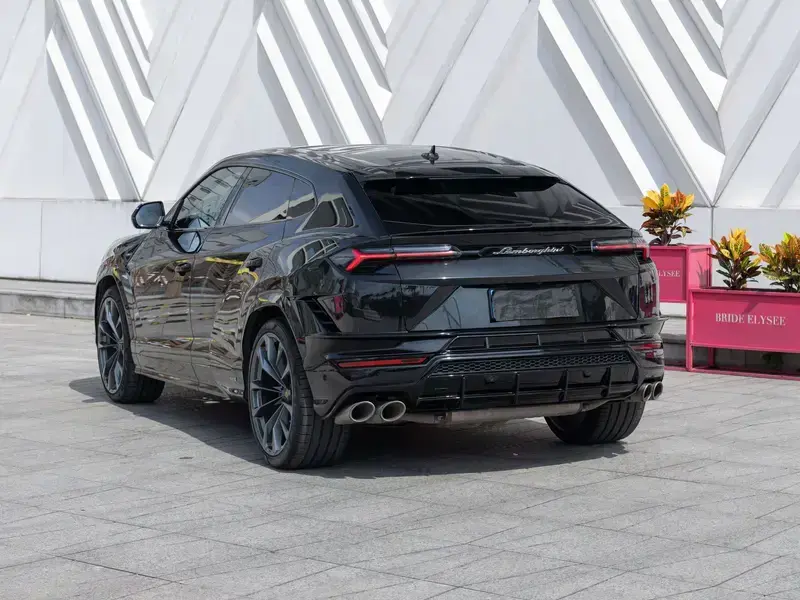 2023 Lamborghini Urus с пробегом 46 700 км
