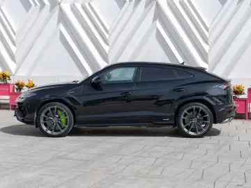 2023 Lamborghini Urus с пробегом 46 700 км