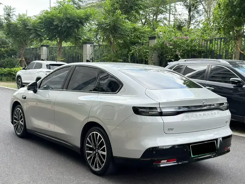 2025 Leapmotor B01 с пробегом 11 000 км