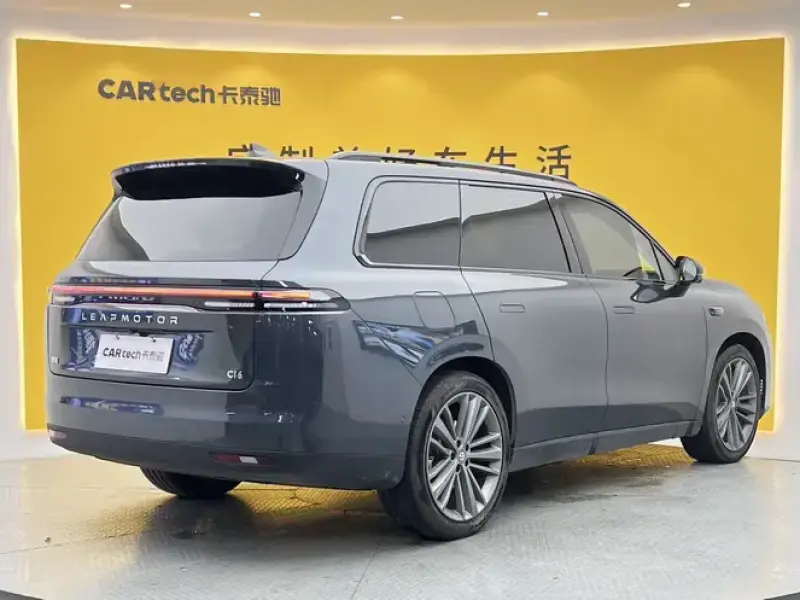 2024 Leapmotor C16 с пробегом 17 000 км