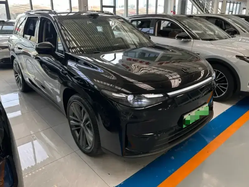 2026 Leapmotor C16 с пробегом 10 000 км