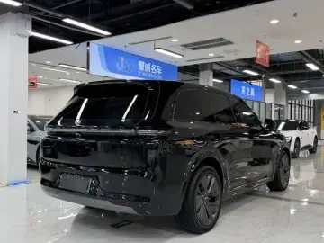 2024 Li Auto (Lixiang) L8 с пробегом 48 000 км