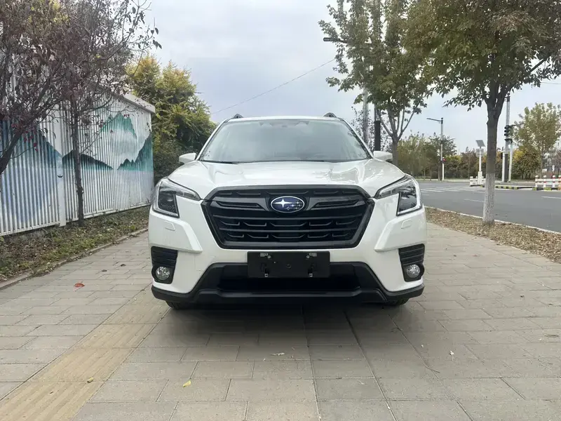 2022 Subaru Forester с пробегом 30 000 км