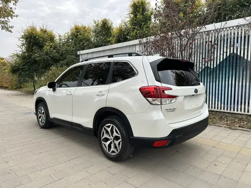 2022 Subaru Forester с пробегом 30 000 км
