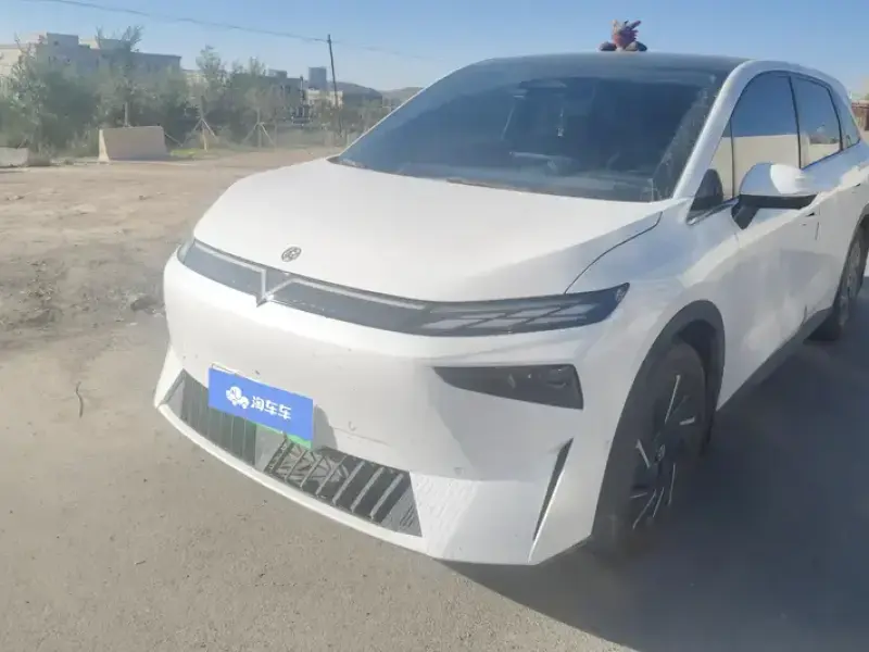 2023 Venucia VX6 с пробегом 21 000 км