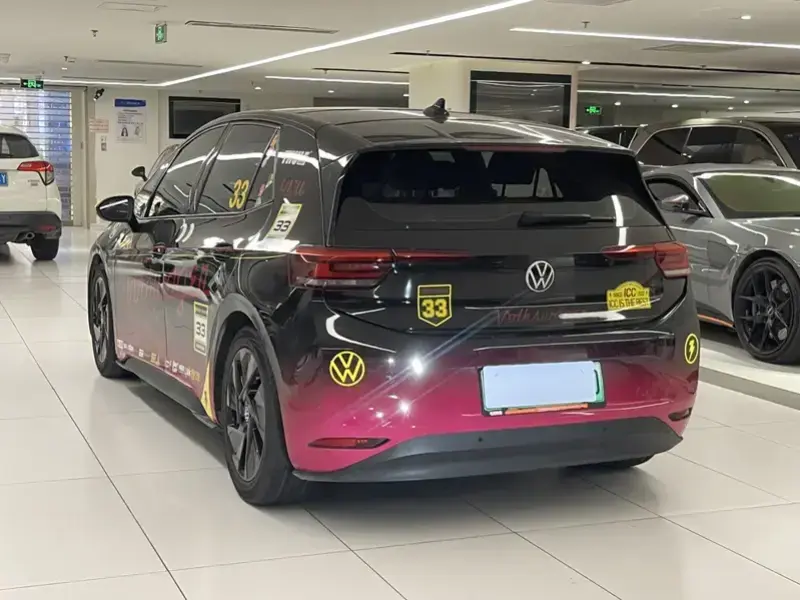 2022 Volkswagen ID.3 с пробегом 77 000 км