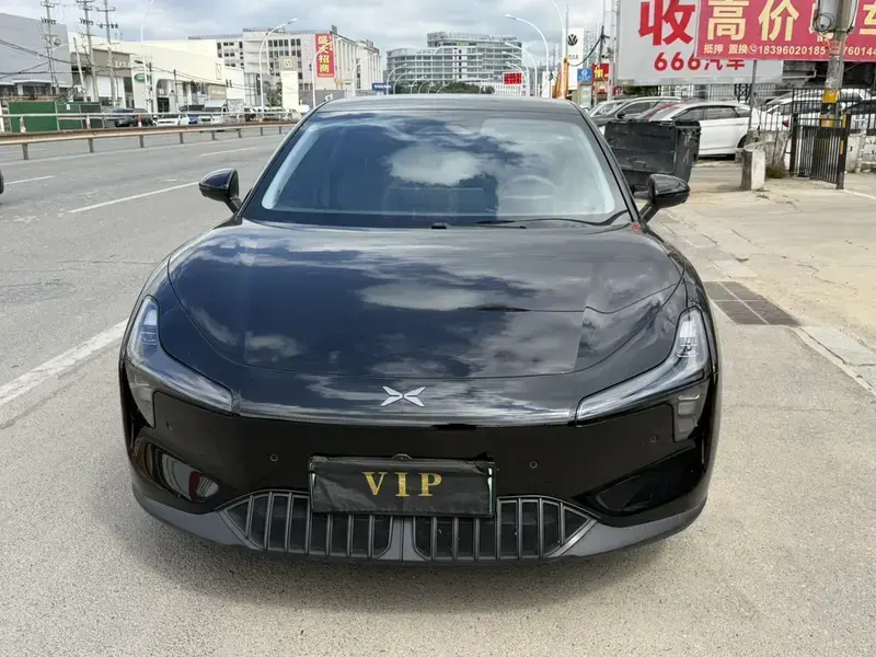 2025 Xpeng Mona M03 с пробегом 39 000 км