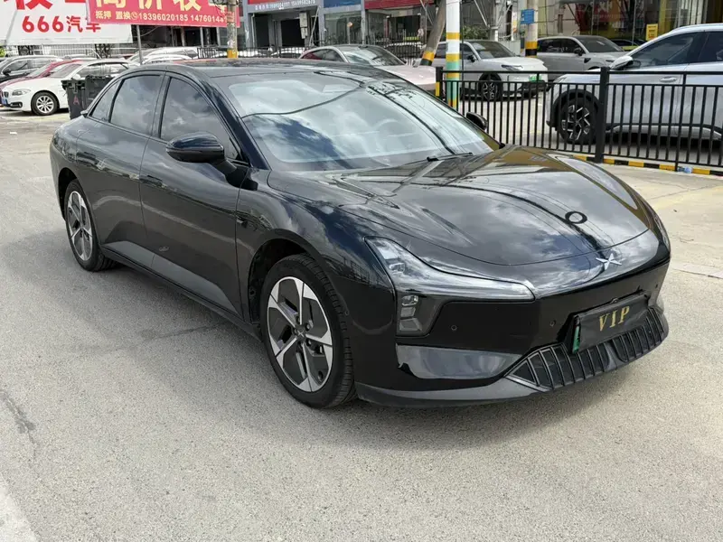 2025 Xpeng Mona M03 с пробегом 39 000 км
